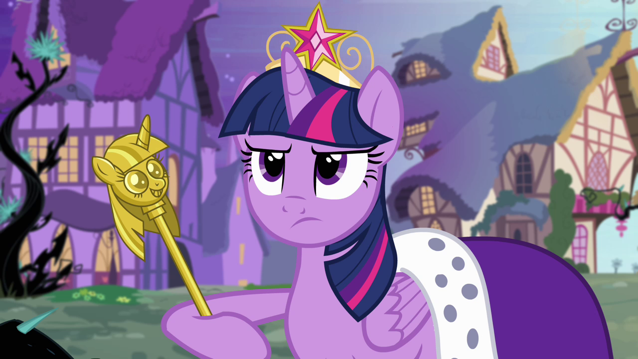 Twilight_with_robe_and_scepter_S4E02