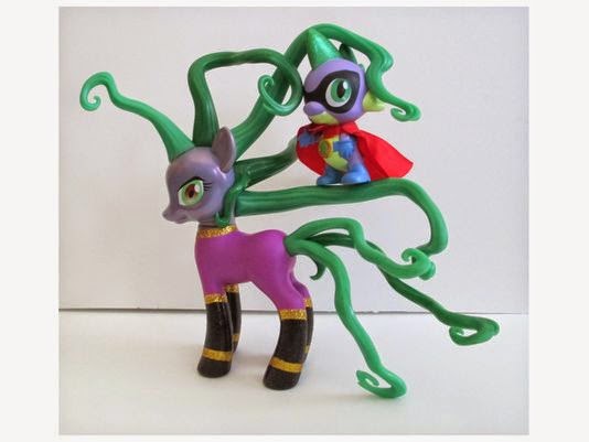 mlp-sdcc-2014-exclusive-mane-iac-mayhem-spike-figure