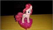 Pinkie_Pie_Fronte